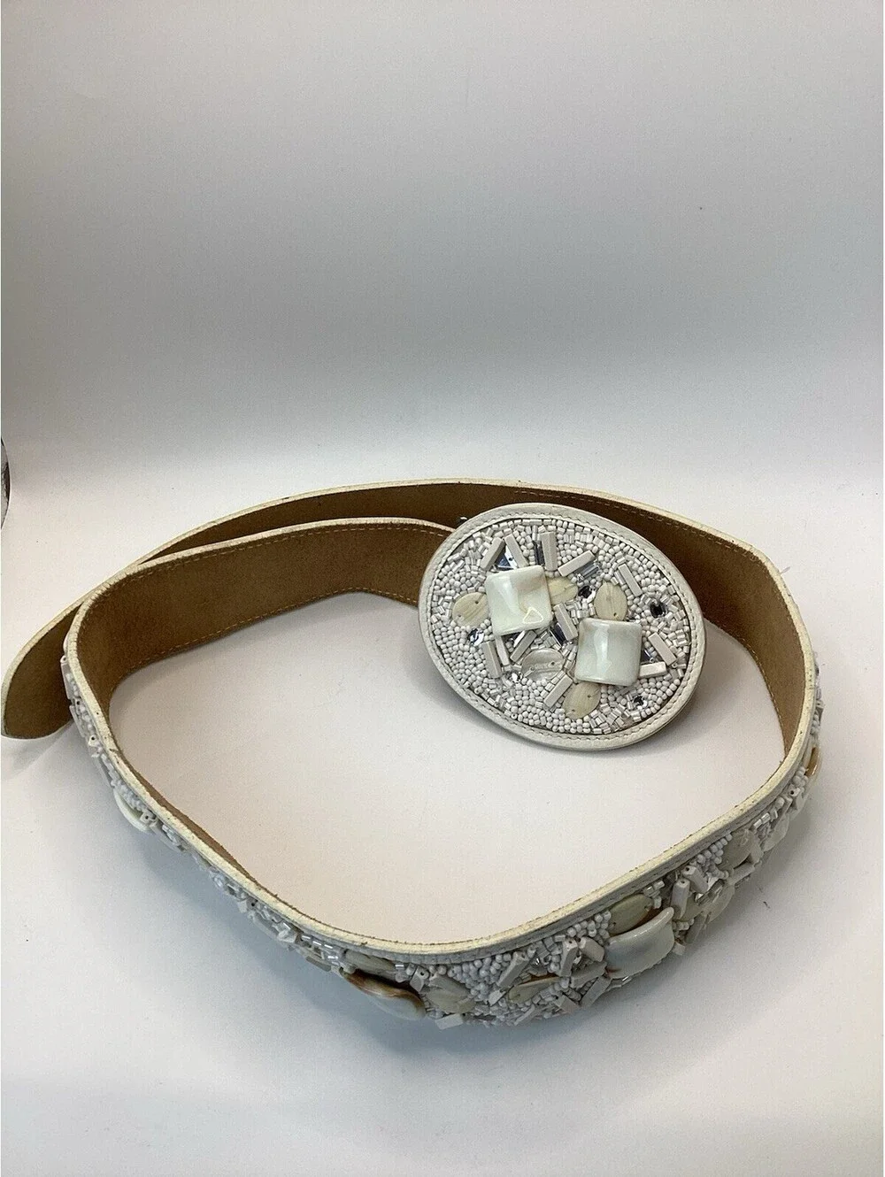 Vintage White Leather Beaded Mother Of Pearl Shell Statement Belt Size 34